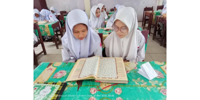Tadarus Al Quran siswa SMKN 3 Padangsidimpuan 