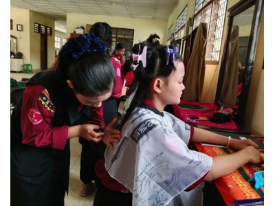 TATA KECANTIKAN KULIT DAN RAMBUT