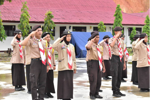 Persami pelantikan tamu bantara Pangkalan SMK Negeri 3 Padangsidimpuan Gudep 02-215.02-216