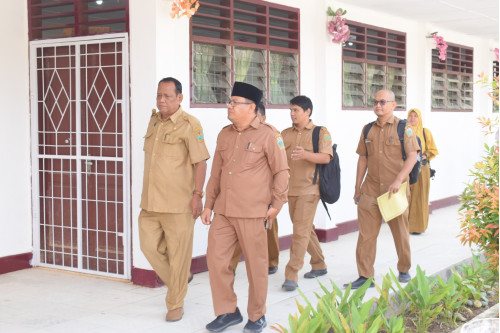 Verifikasi alat dan bahan Uji Kompetensi Keahlian (UKK) 2024